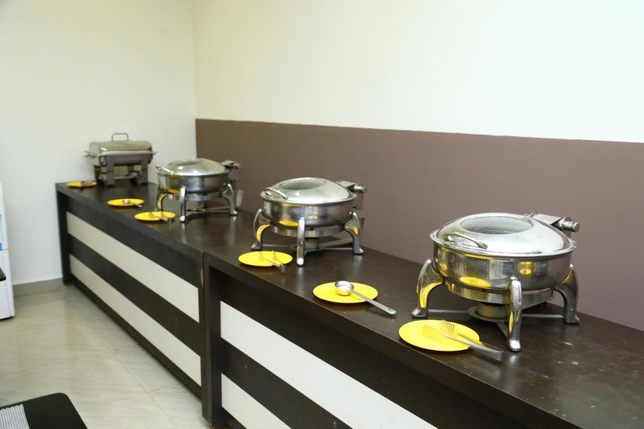 Rio Grande Residency Hotel Madurai Buitenkant foto